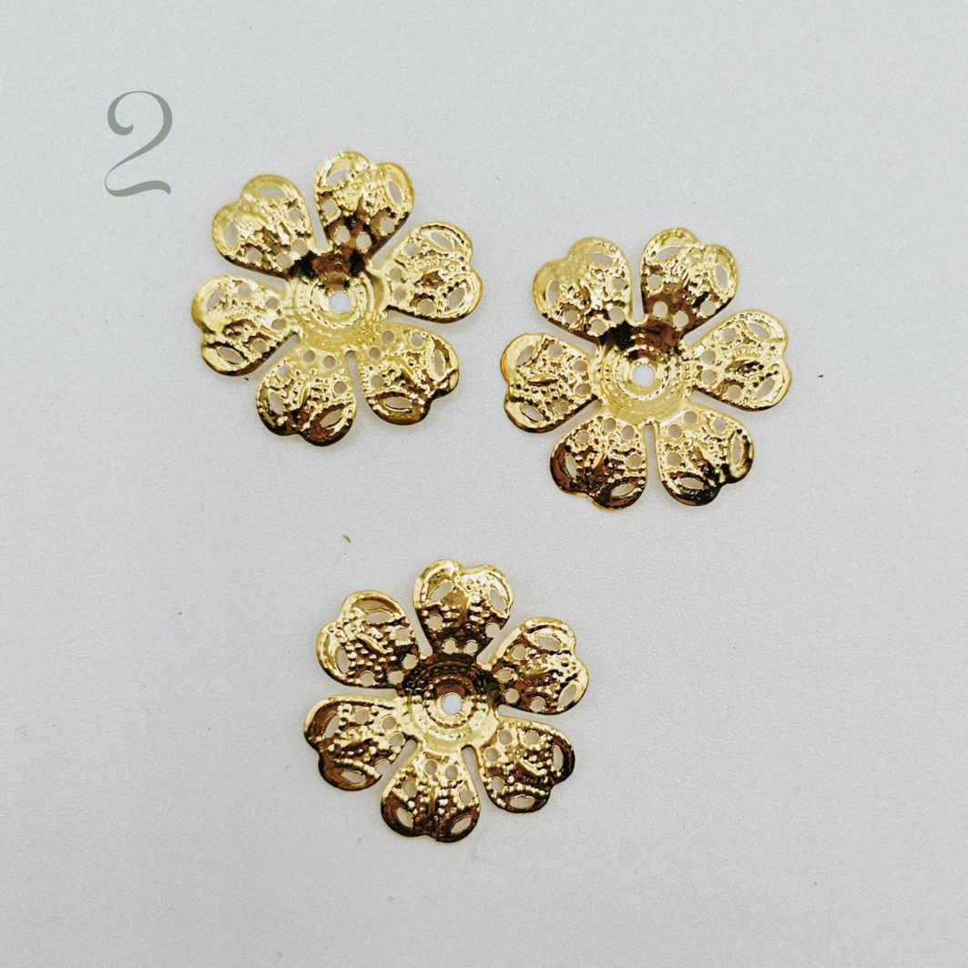 Blütenrückseite - gold