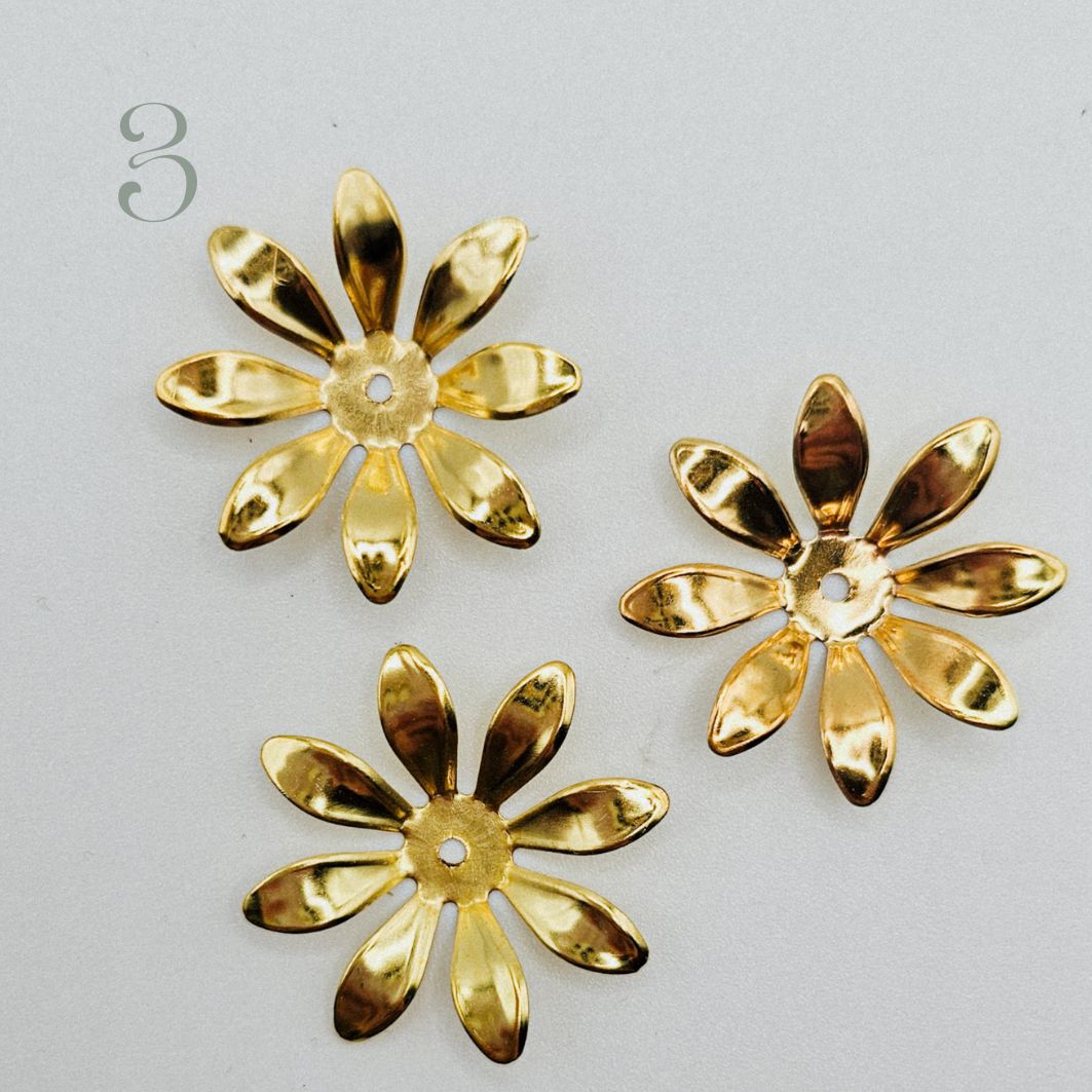 Blütenrückseite - gold