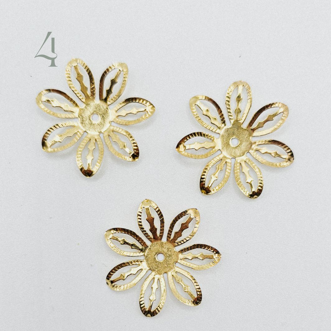 Blütenrückseite - gold