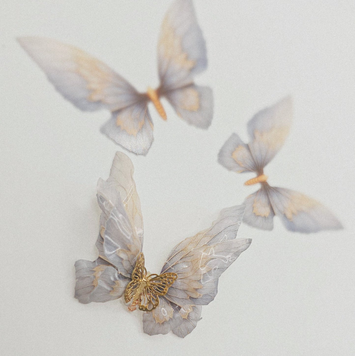 Schmetterling beige - 10 Stk.