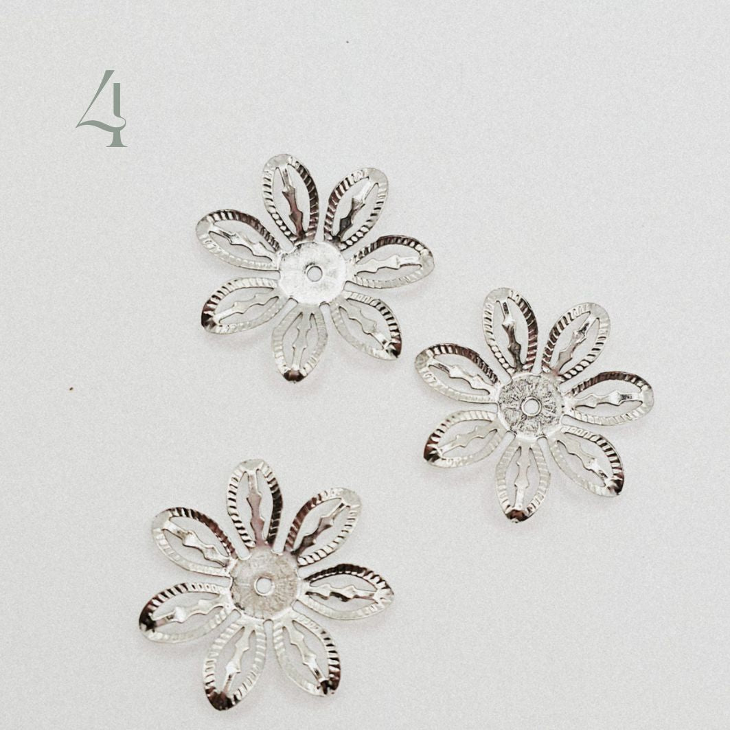 Blütenrückseite - silber