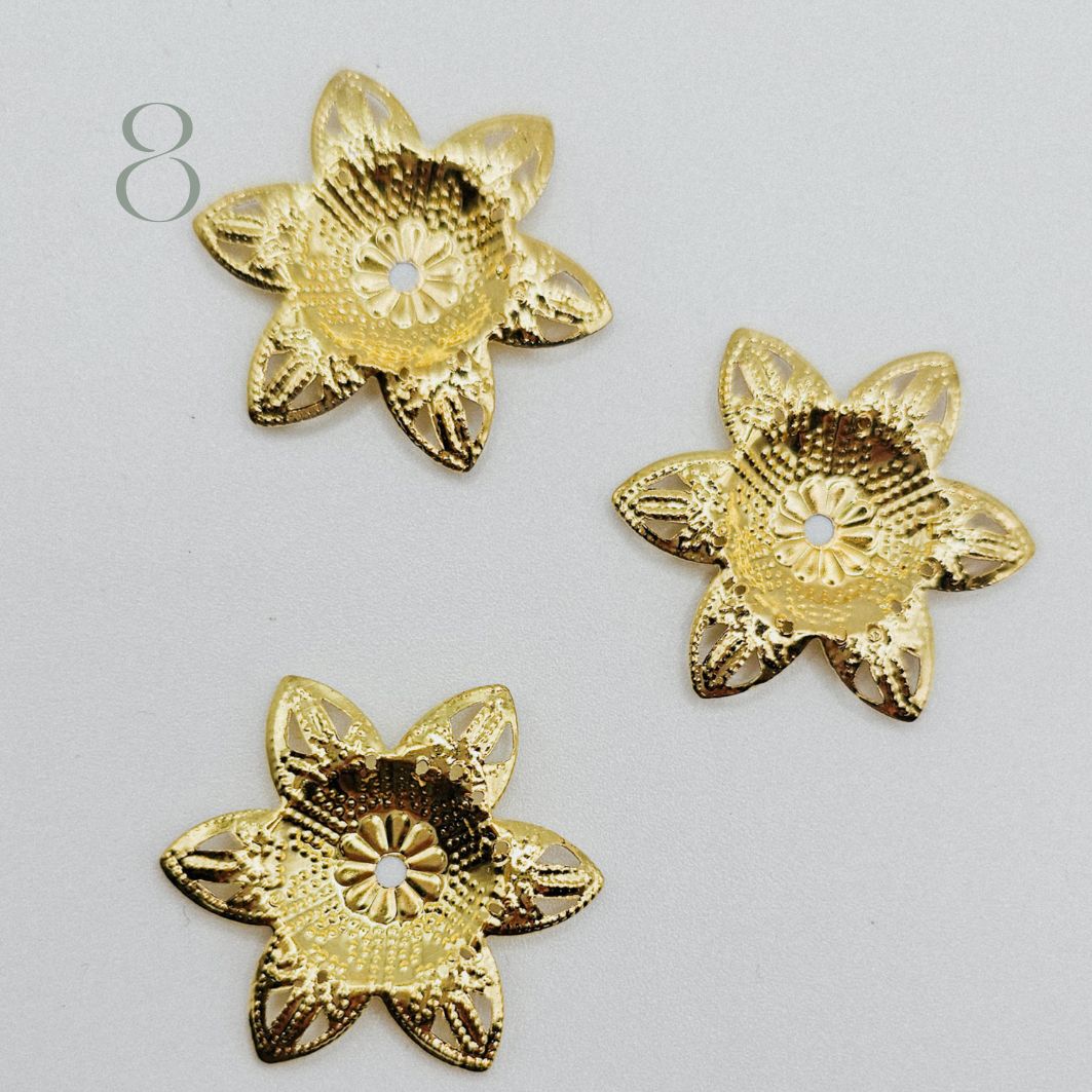 Blütenrückseite - gold